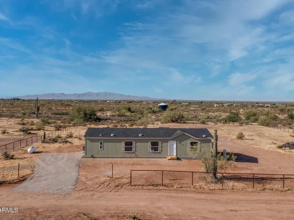 25425 W OPPORTUNITY Way, Morristown, AZ 85342