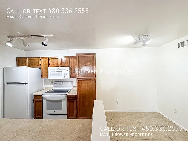623 W Guadalupe Rd #164 — Photo 5