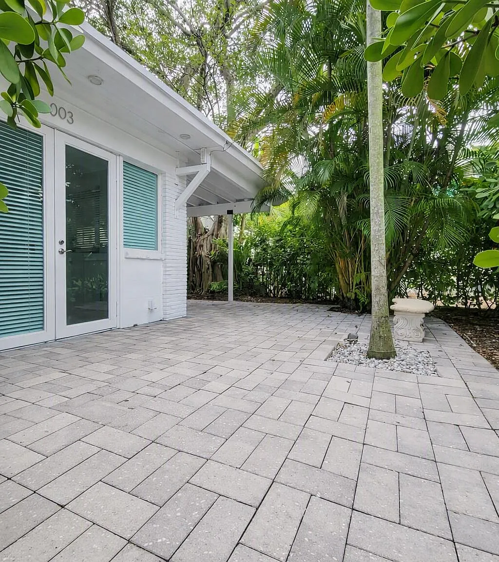 Studio, 1.0 bath, 2618 sqft, $1,550 — Photo 2