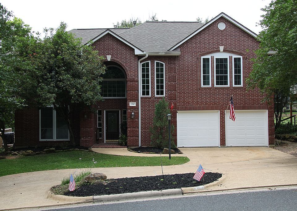 1st image of 350 Broadmoor Dr