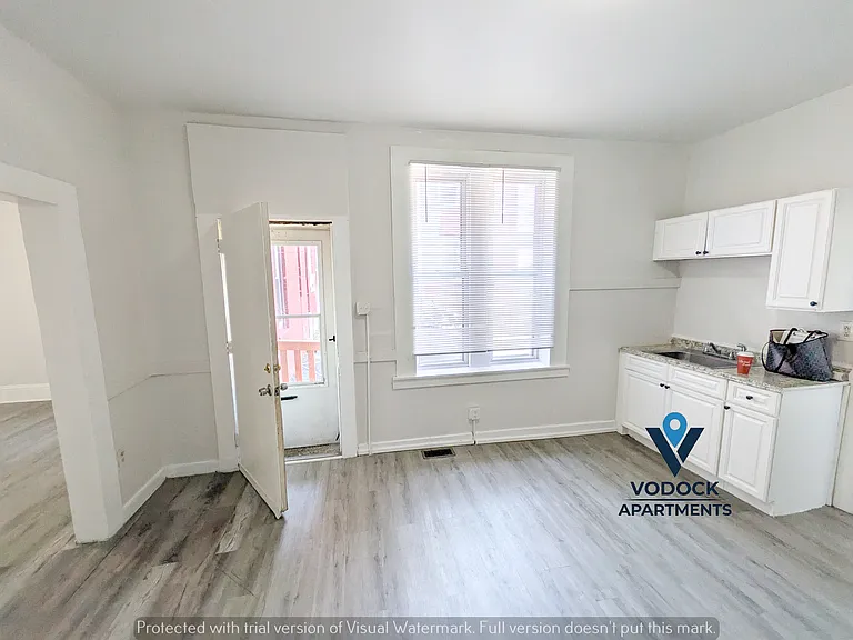 7 Worcester Pl #1 — Photo 3