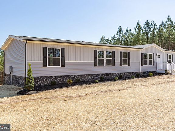 3rd image of 658 Winnsville Dr
