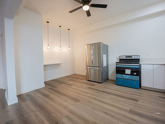 3rd image of 167 Park Ave