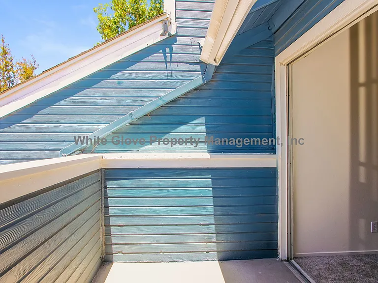 205 S Redwood Ave #33 — Photo 15