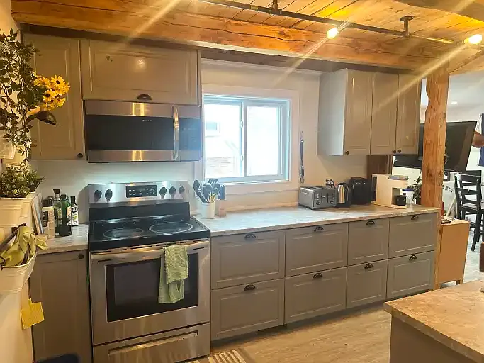 4 bed, 2.0 bath, $2,800 — Photo 3
