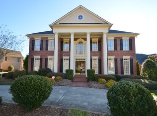 4015 Fawn Hill Rd, Matthews, NC 28105