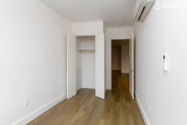 Rented by Nooklyn NYC LLC | media 7