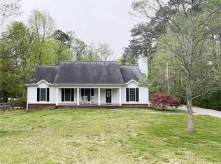 2422 Rock Springs Rd, Buford, GA 30519