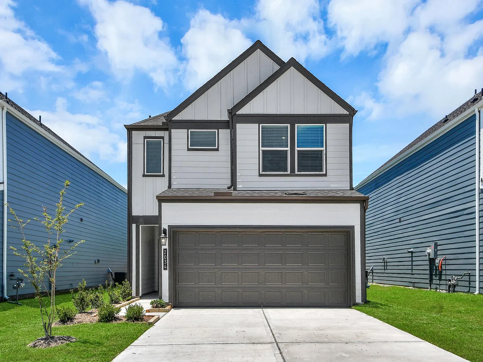 4 bed, 2.5 bath, 1657 sqft, $2,250 — Photo 2