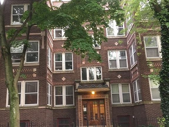 2nd image of 1427 W Rosemont Ave #3E