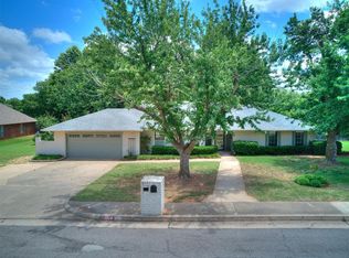 1514 Washington St, Edmond, OK 73034