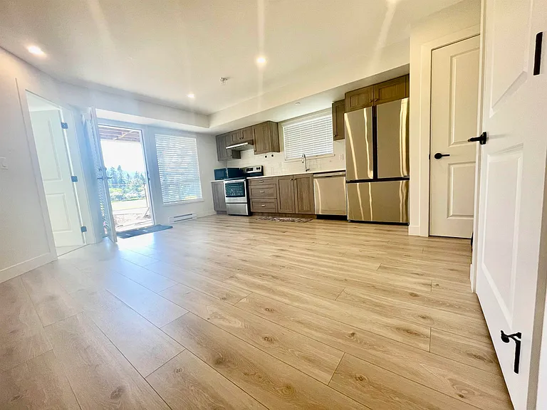 1100X Harris Dr #BASEMENT — Photo 5