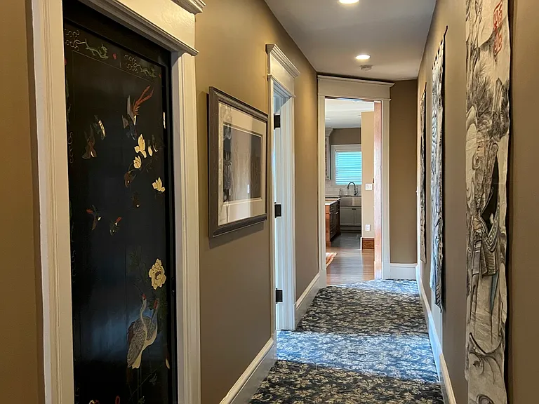 550 Summit Ave #301 — Photo 10