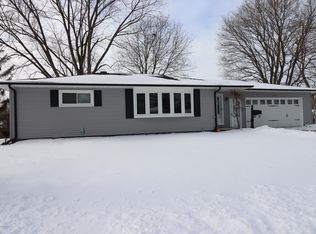 3216 S Deerfield Ave, Lansing, MI