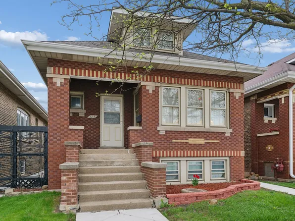 5218 W 55th St, Chicago, IL 60638