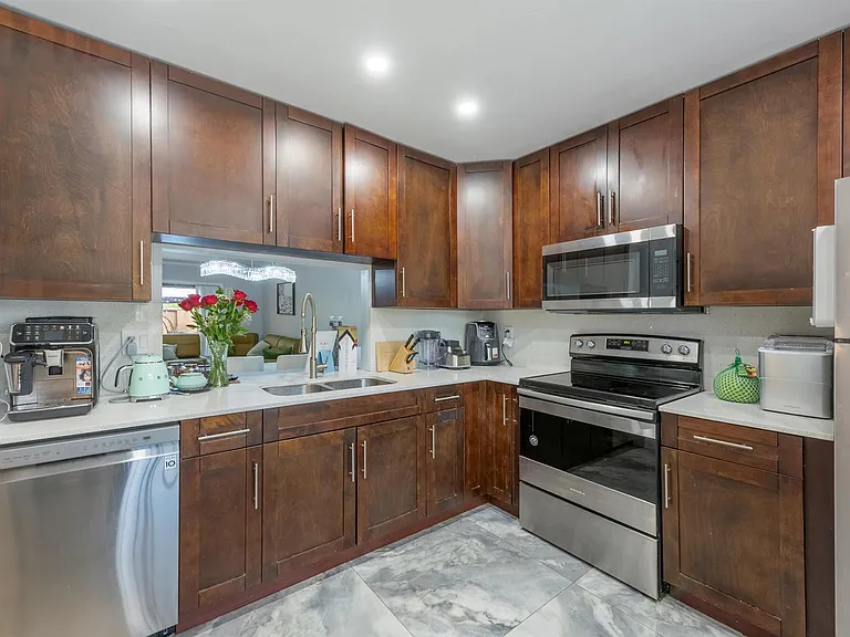 1129 NE 210th Ter #210 — Photo 9