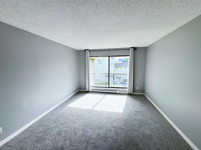 45598 McIntosh Dr #307 — Photo 3