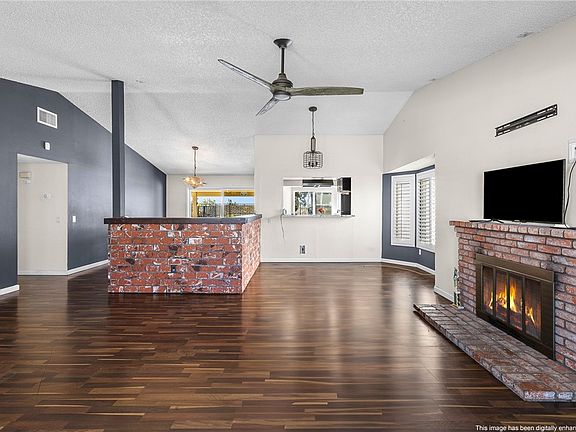 3rd image of 24137 Pleasant Run Rd