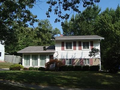 1st image of 3665 Elderberry Ave