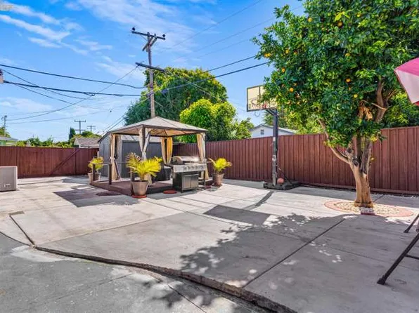 1172 Huron Ln, Hayward, CA 94545