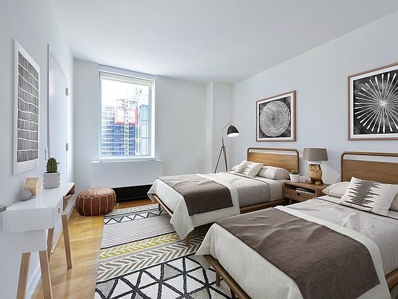 4th image of 88 Leonard St APT 623