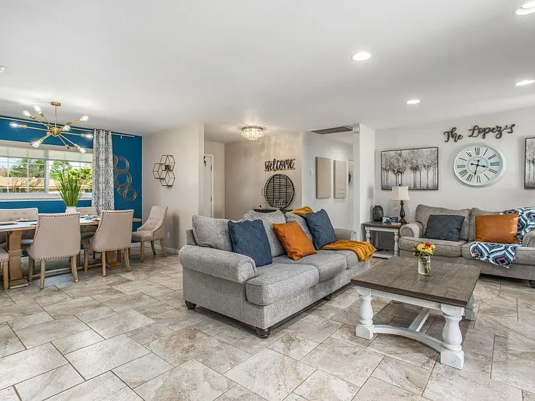 824 Hibiscus Dr — Photo 6