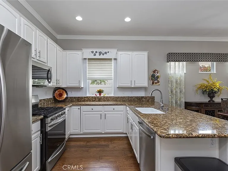 5998 Indian Canyon Dr — Photo 9