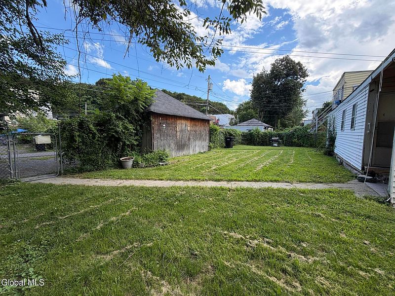 5th image of 540 2nd Street