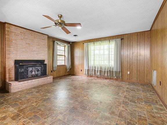 5th image of 1170 McFadden Dr
