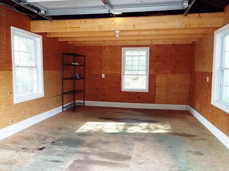 60 Alpine Pl — Photo 4
