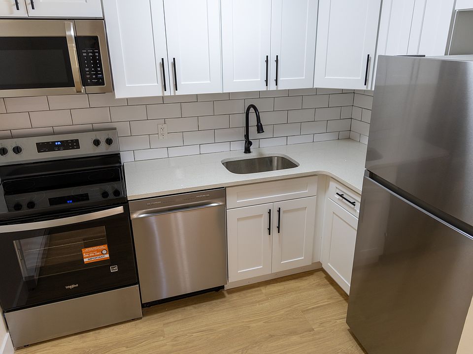 1st image of 11 Jefferson St #1B