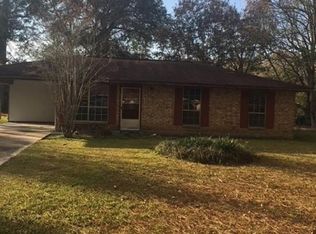 1665 Starlite Dr, Denham Springs, LA 70726