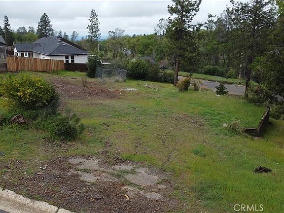 3rd image of 5921 Crestmoor Dr Lot 15