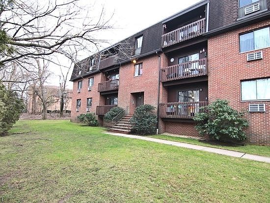 1st image of 700 Mill St Unit I11