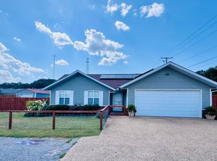 707 Ashley Ct, Anderson, MO 64831