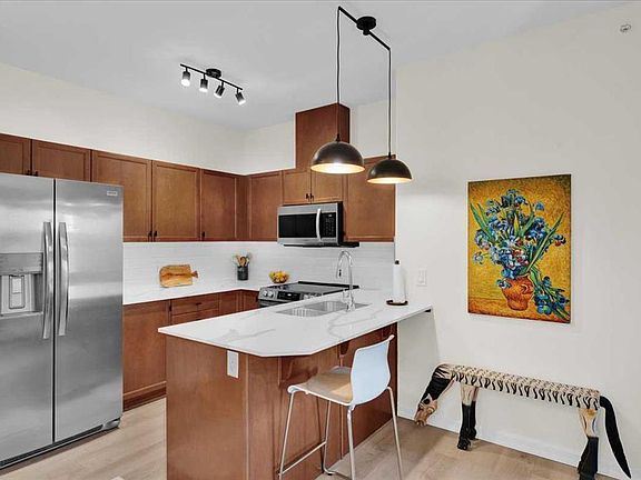 4th image of 92 S Crystal Shores Rd #4410