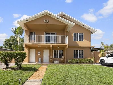 911 E 14th Pl, Hialeah, FL, 33010