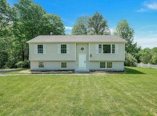 3 Rosewood Ln, Wingdale, NY 12594