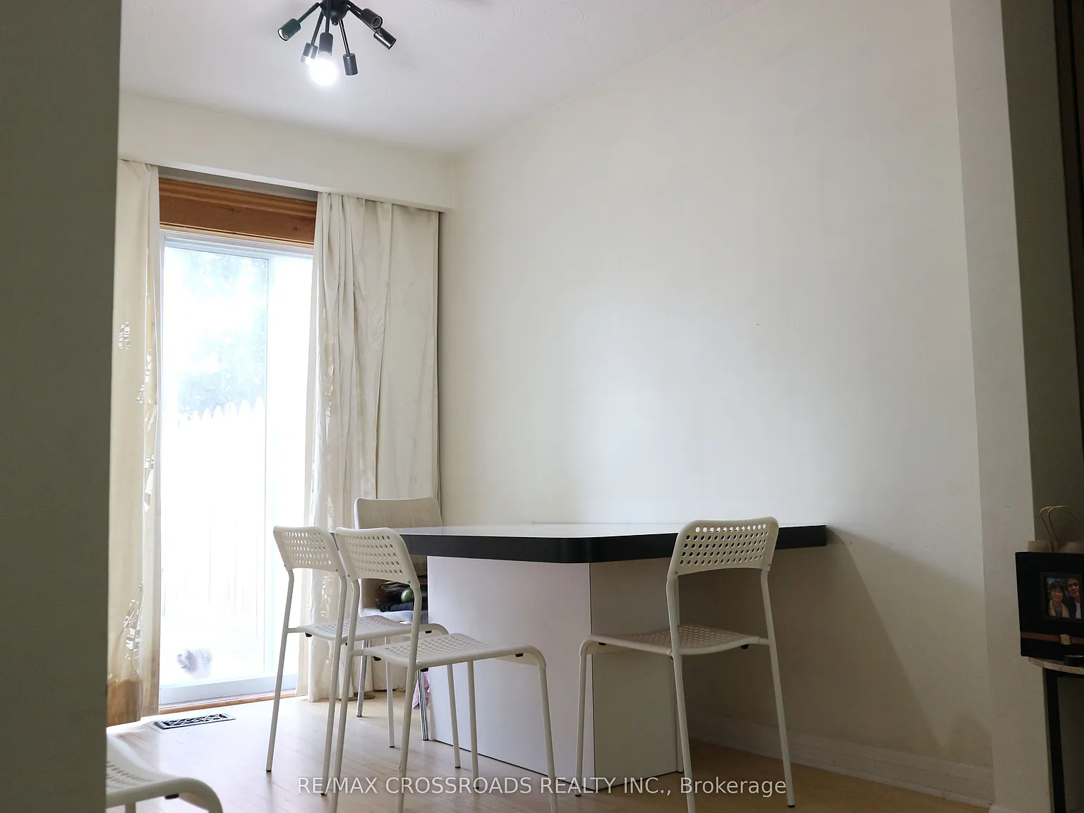 1 bed, $800 — Photo 3