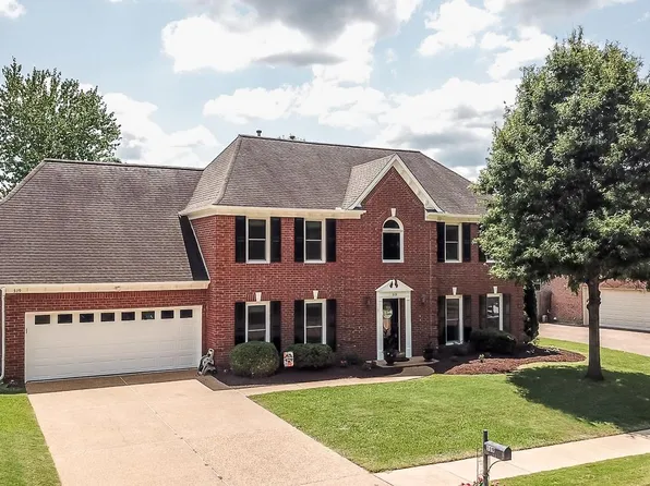 519 Sagewood Dr, Collierville, TN 38017