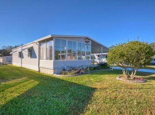 35800 Brisa Dr, Zephyrhills, FL 33541