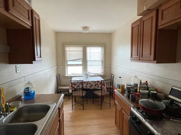 2968 N Oakland Ave., 2968 N Oakland Ave APT 7, Milwaukee, WI 53211