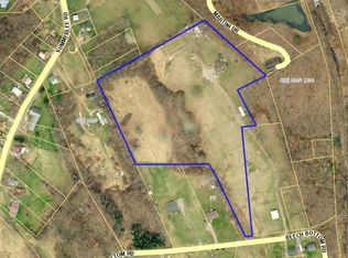 187 Beech Bottom Rd, Oak Hill, WV 25901