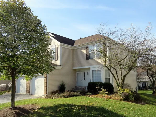 853 E Princeton Cir, Island Lake, IL 60042