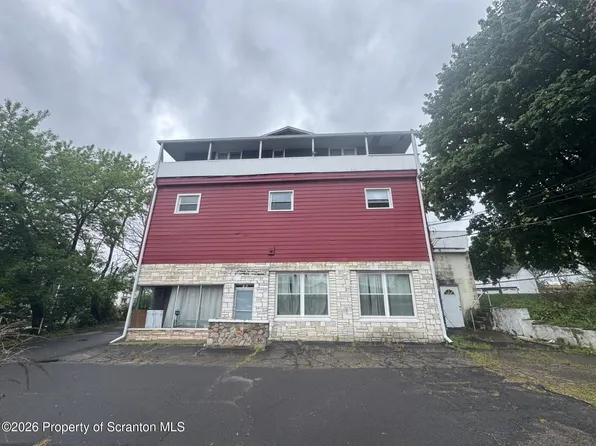 16 Maffett St, Plains, PA 18705