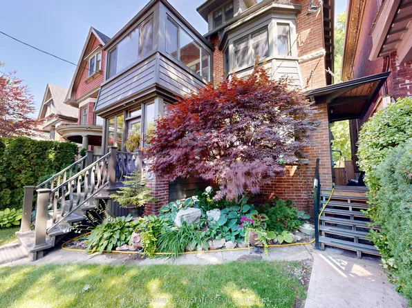 130A Westminster Ave, Toronto, ON M6R 1N5