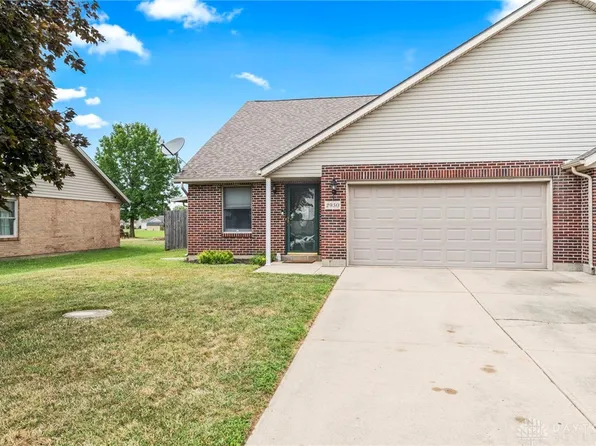 2930 Delaware Cir, Piqua, OH 45356