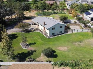44302 E Alderbrook Ct, West Richland, WA 99353