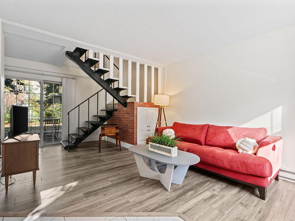 1st image of 1531 American Blvd E APT 105