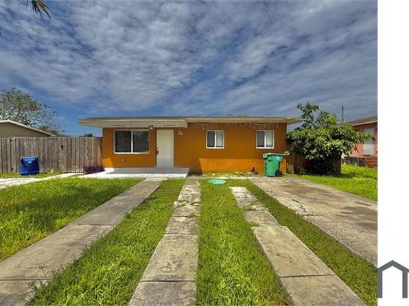 15800 NW 39th Pl